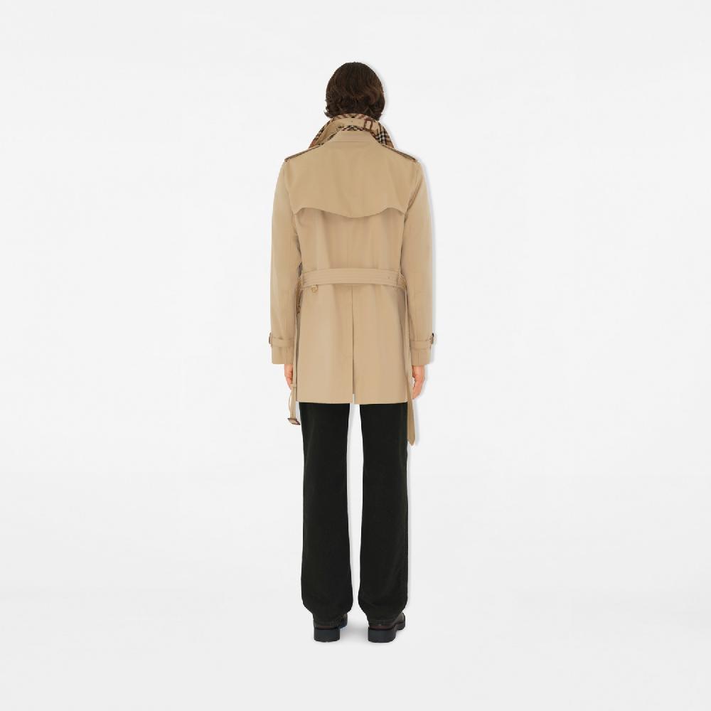 Burberry Trench coat Heritage Kensington cortoPrecio 2.150 00 € Últimos 2 días