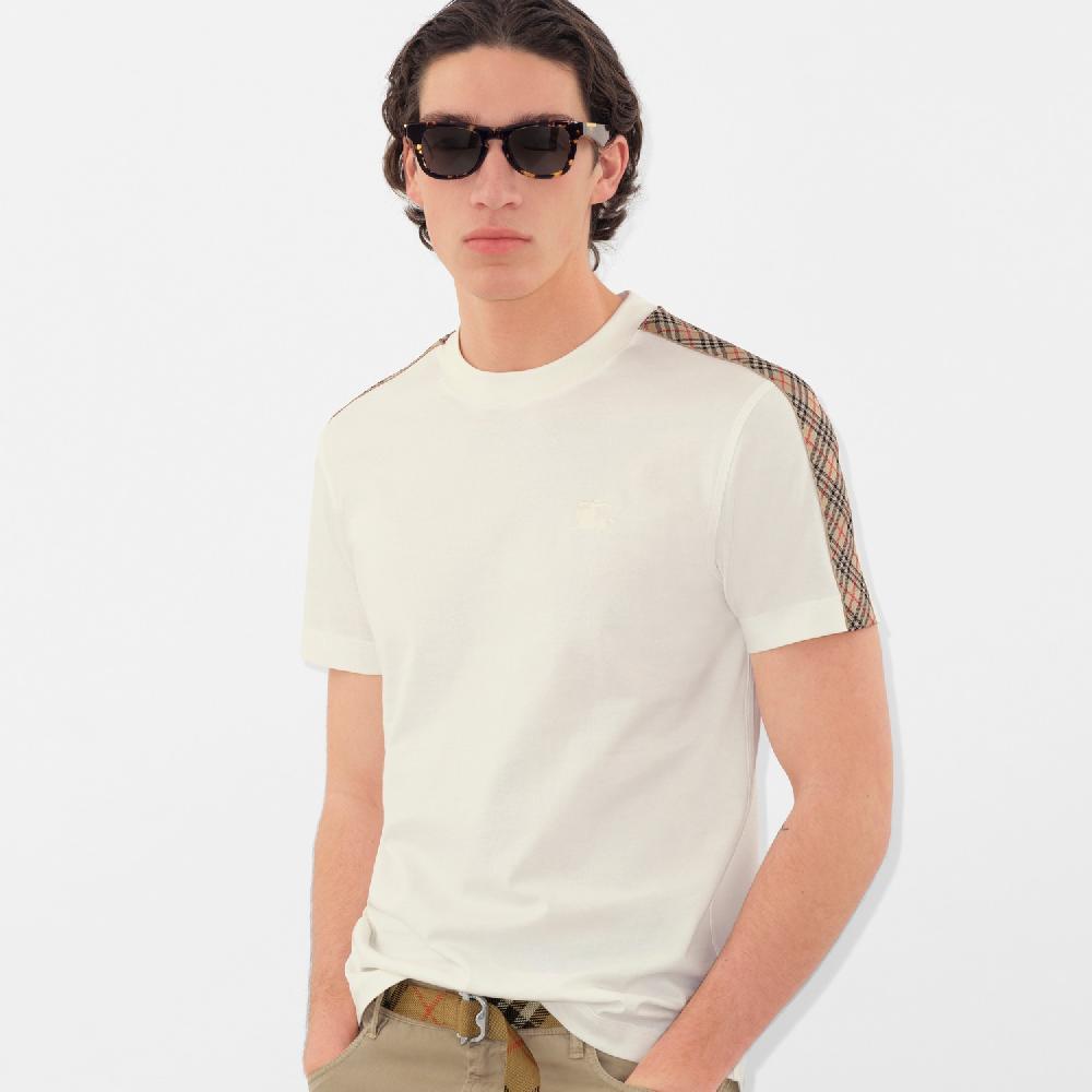 Burberry Camiseta en algodón con detalles CheckPrecio 390 00 € Novedades Oferta especial de fábrica