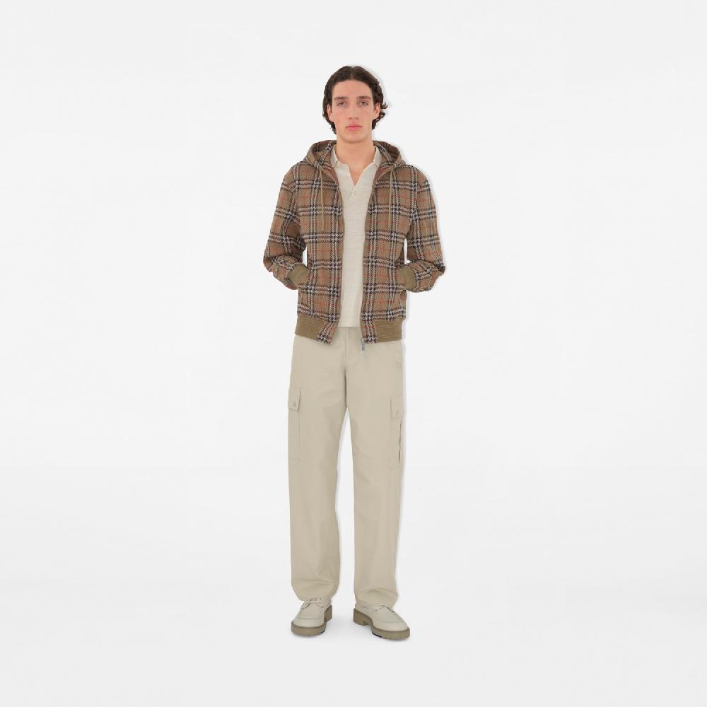 Burberry Sudadera en mezcla de algodón Check con cremallera y capuchaPrecio 890 00 € Novedades Precios de Black Friday