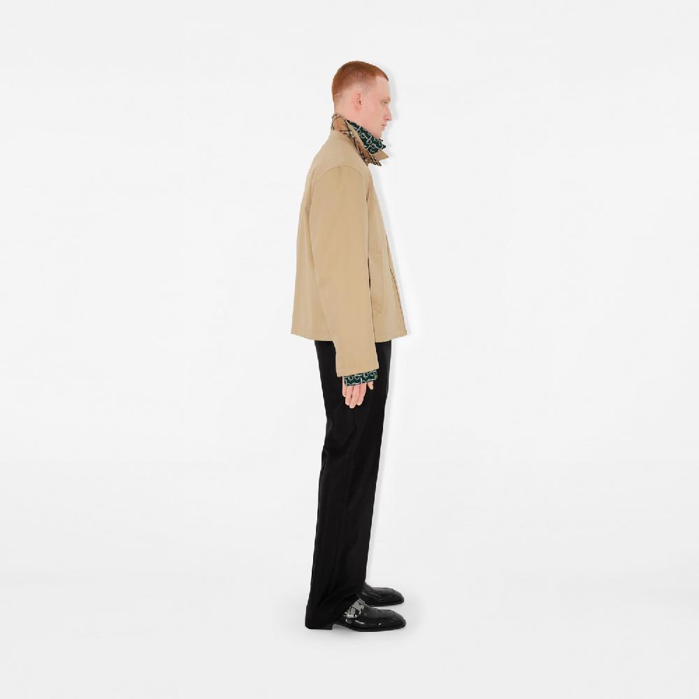 Burberry Chaqueta Harrington en gabardinaPrecio 1.690 00 € Los más vendidos