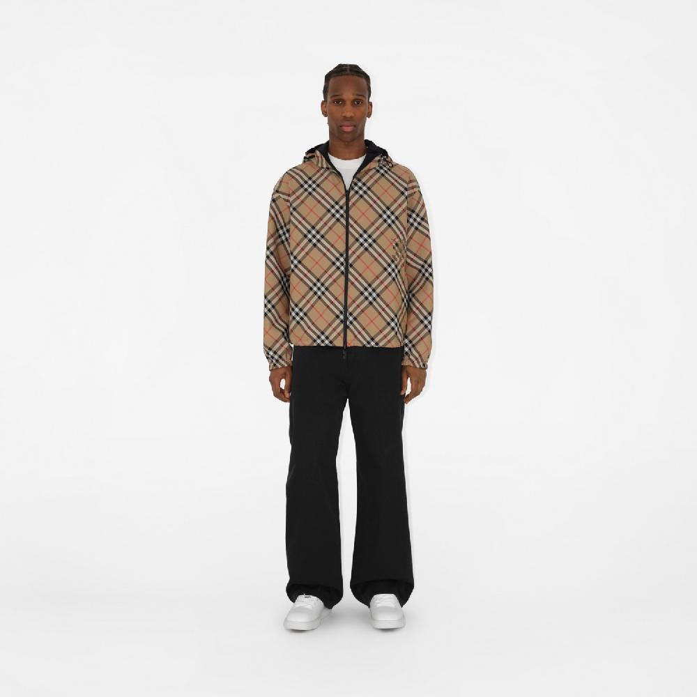 Burberry Chaqueta reversible CheckPrecio 1.490 00 € COMPRAR AHORA
