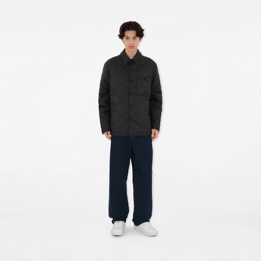 Burberry Sobrecamisa reversible termorreguladaPrecio 1.250 00 € Novedades Últimos 2 días