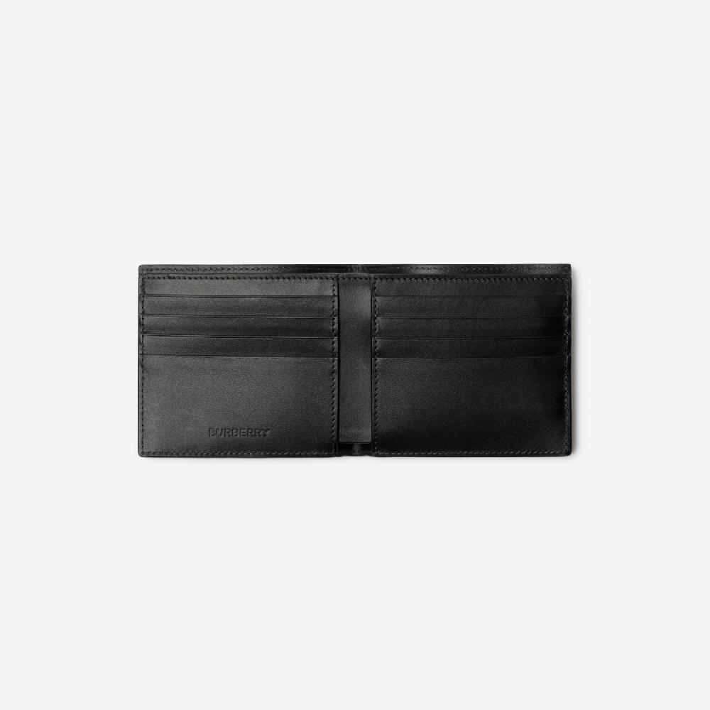 Burberry Cartera plegable CheckPrecio 340 00 € Personalizable con iniciales Promoción trimestral