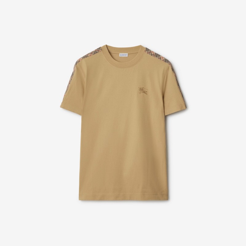 Burberry Camiseta en algodón con detalles CheckPrecio 390 00 € Novedades