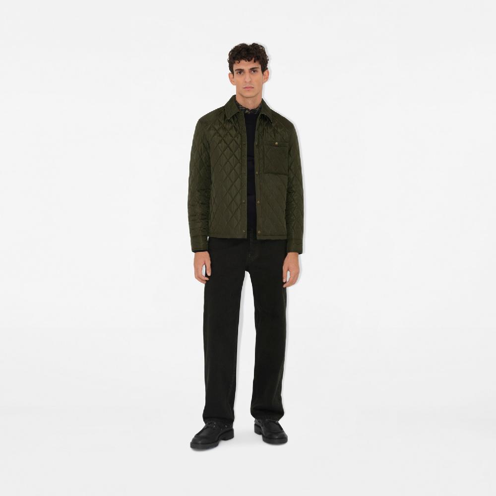 Burberry Sobrecamisa en nailon acolchadoPrecio 1.250 00 € Tienda