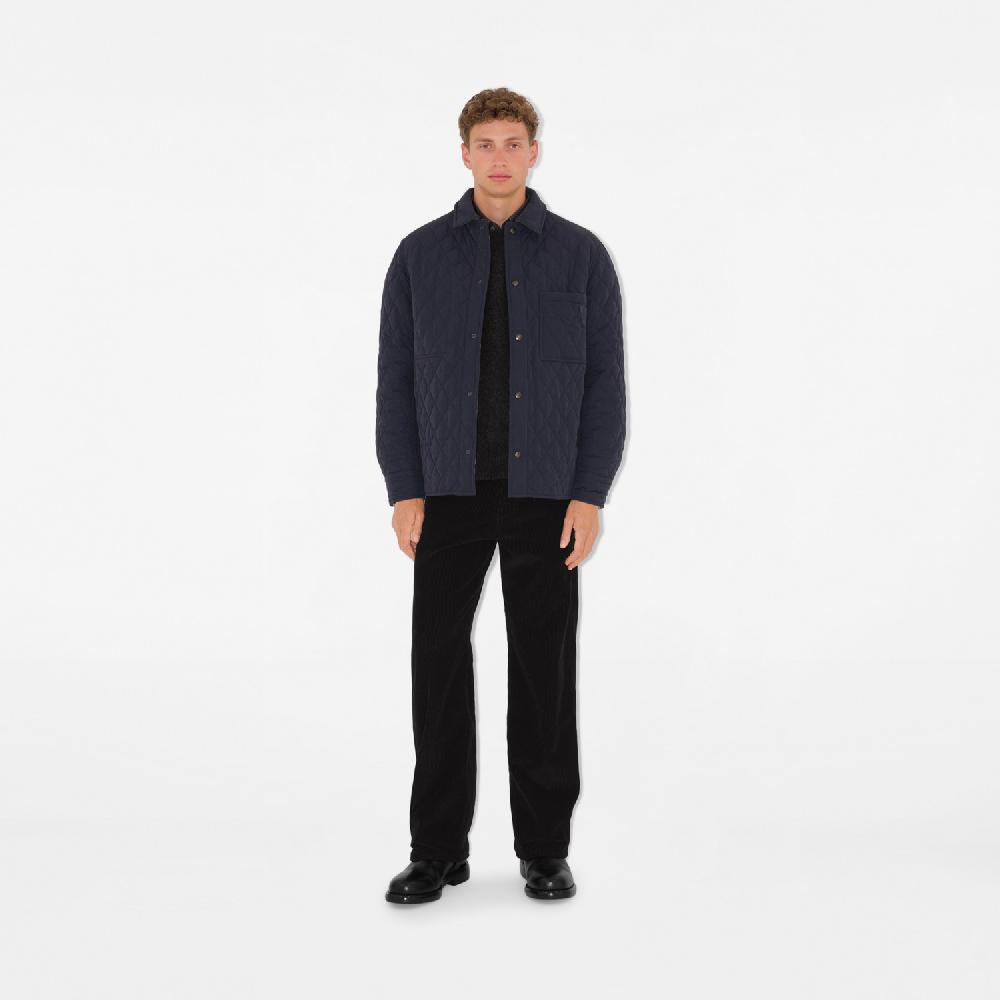 Burberry Sobrecamisa acolchada reversible en nailonPrecio 1.250 00 € Liquidación