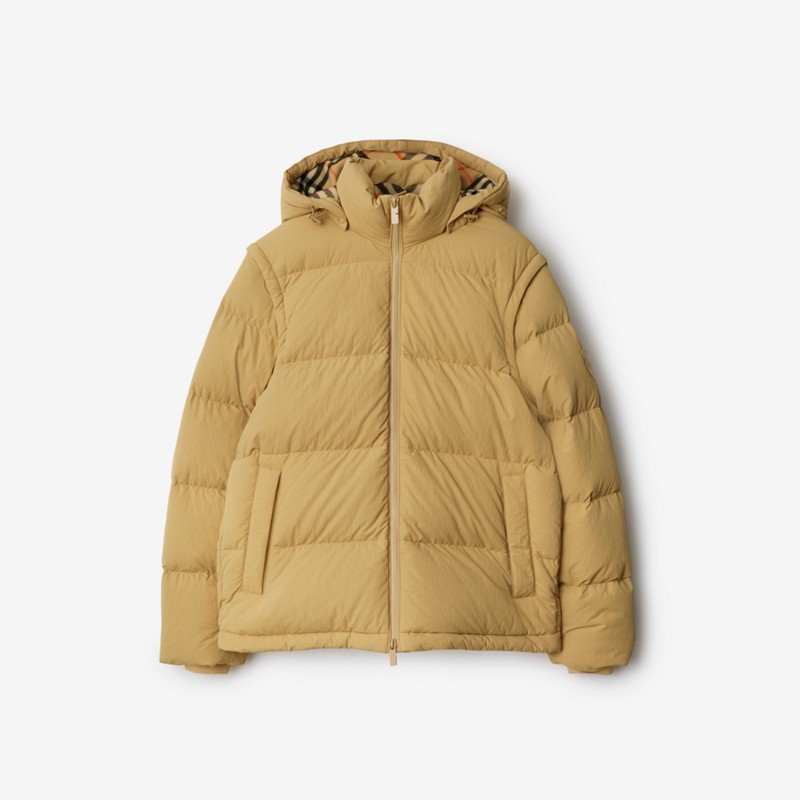 Burberry Chaqueta de plumas en nailon con mangas extraíblesPrecio 1.450 00 €