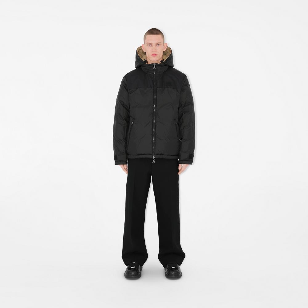 Burberry Chaqueta de plumas reversible CheckPrecio 1.690 00 € Oferta especial de fábrica
