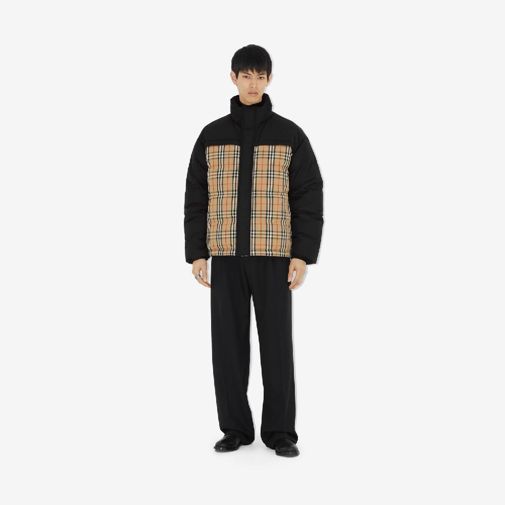 Burberry Chaqueta de plumas reversible CheckPrecio 1.890 00 € Liquidación