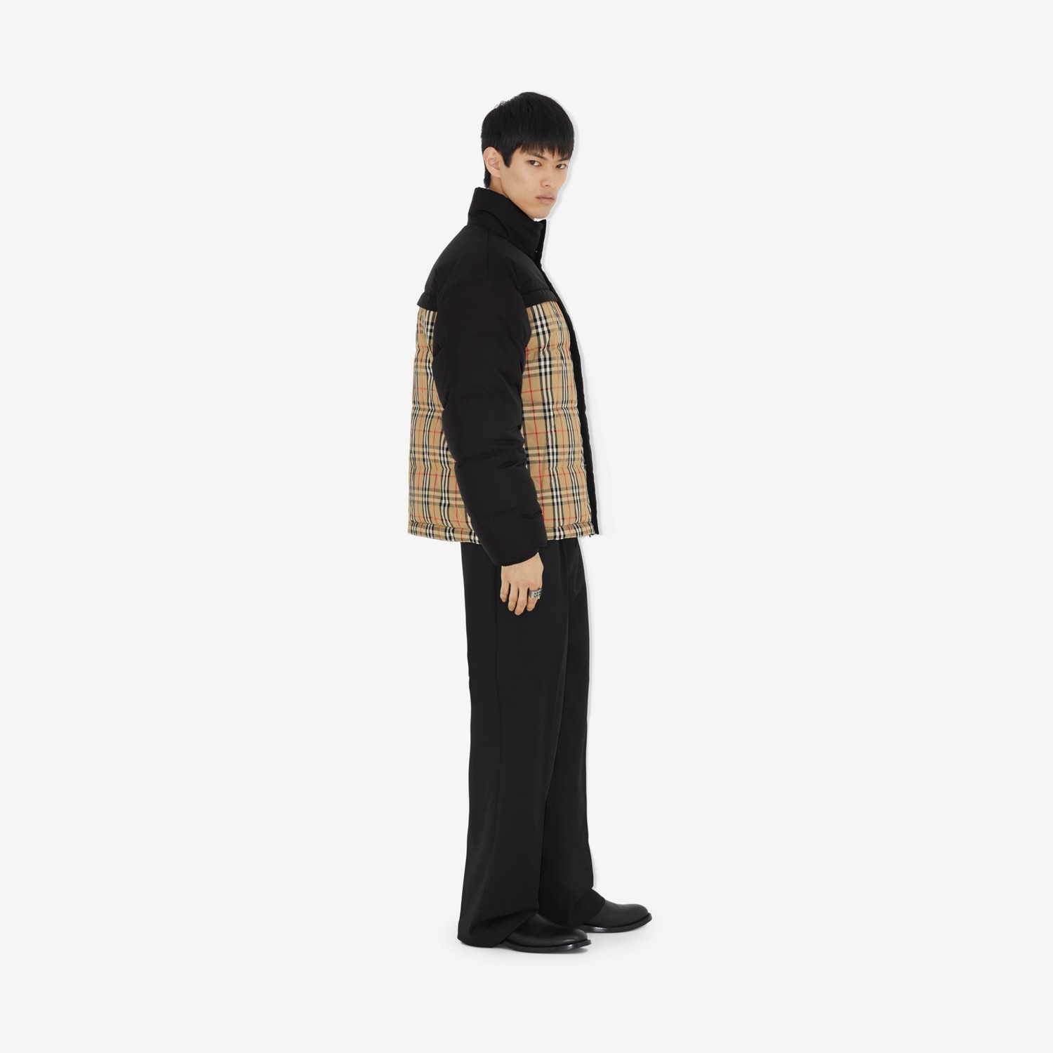 Burberry Chaqueta de plumas reversible CheckPrecio 1.890 00 € Liquidación