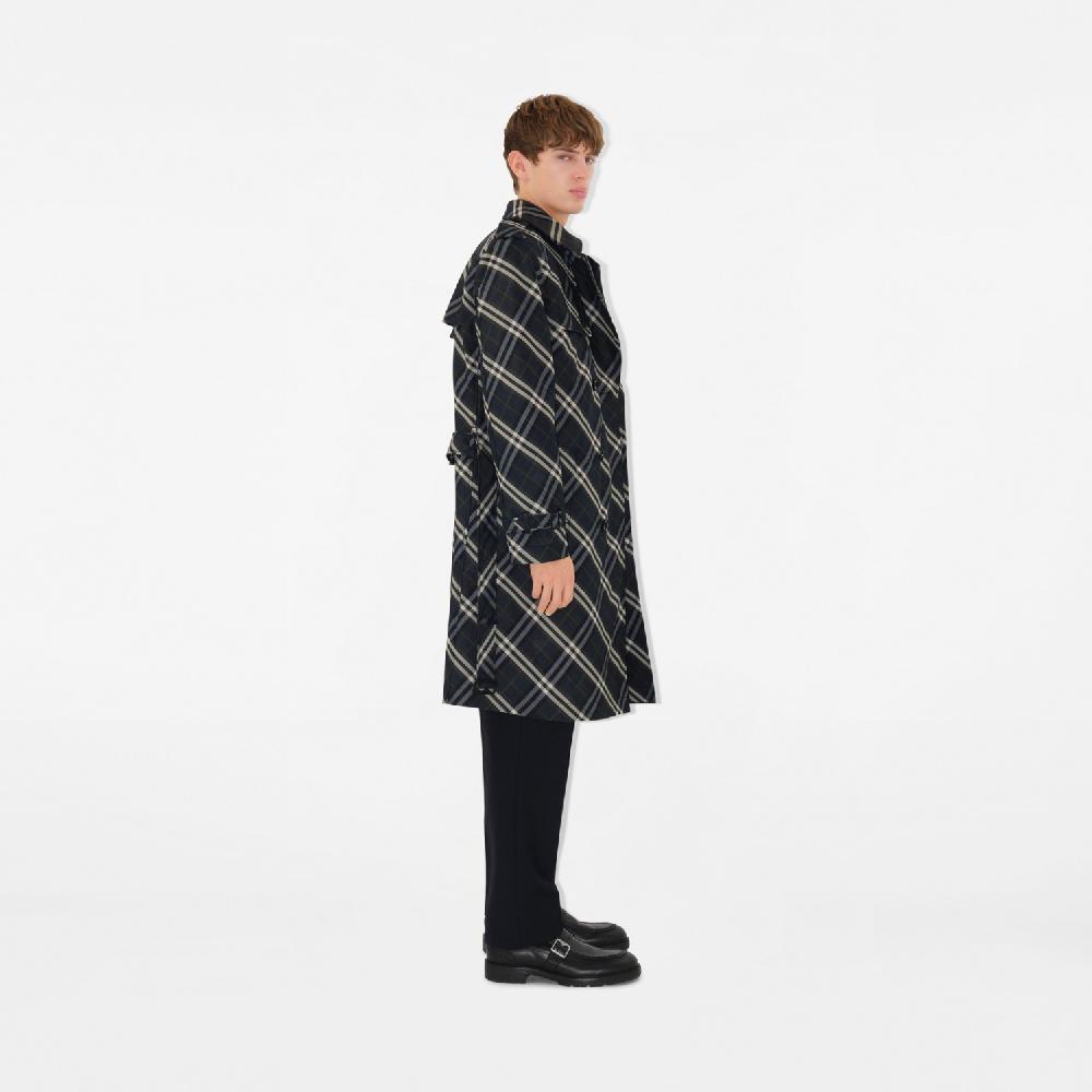 Burberry Trench coat Check largoPrecio 2.250 00 € Grandes ahorros