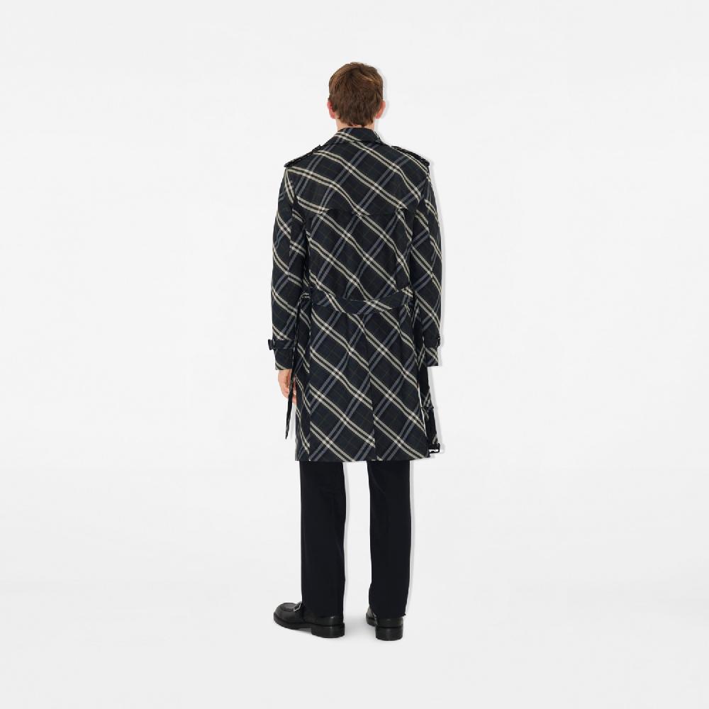 Burberry Trench coat Check largoPrecio 2.250 00 € Grandes ahorros