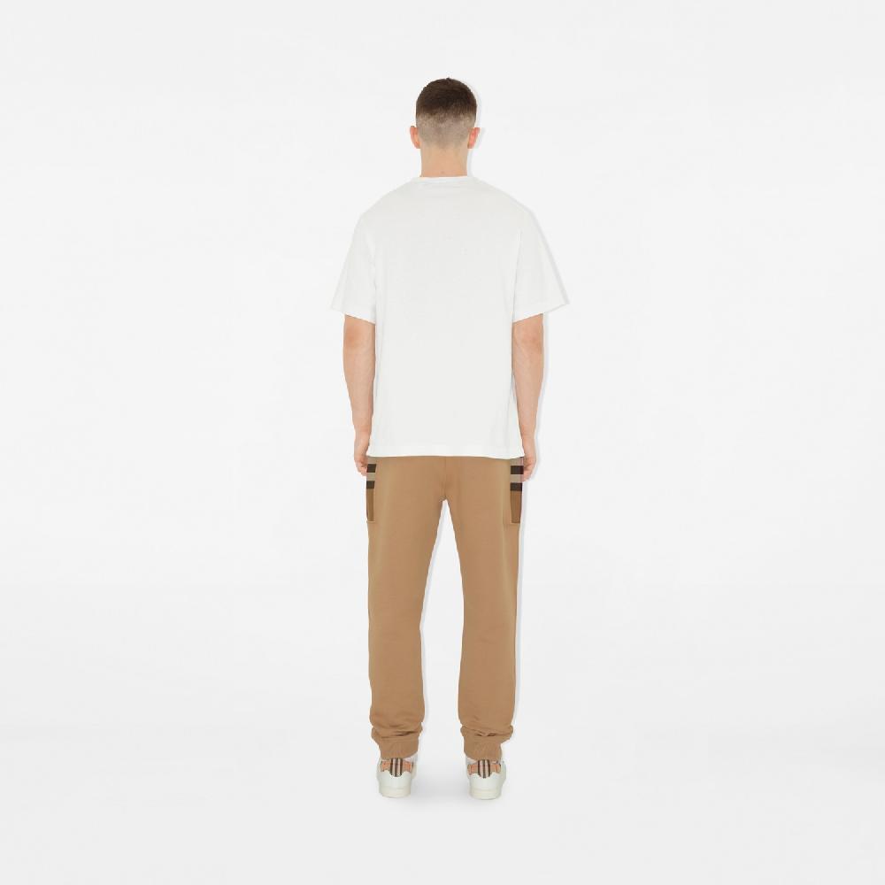 Burberry Pantalones de jogging en mezcla de algodón con paneles CheckPrecio 620 00 € Disponibilidad limitada Rebajas online