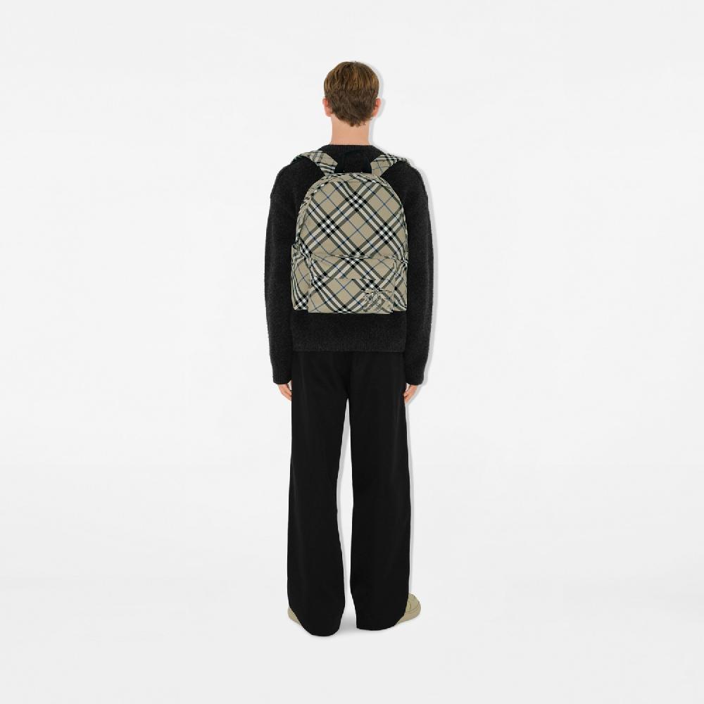 Burberry Mochila CheckPrecio 1.250 00 € Tienda de fábrica