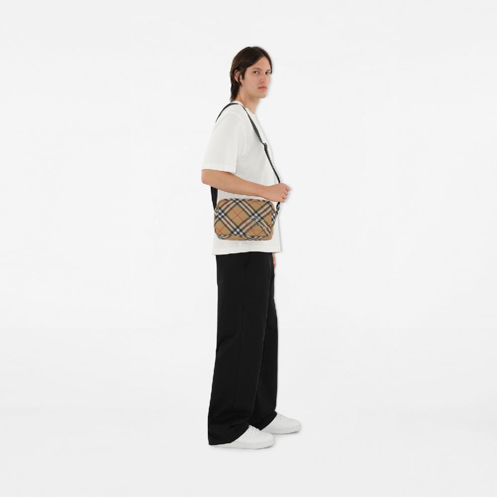 Burberry Bandolera Check​Precio 850 00 € Devoluciones gratuitas