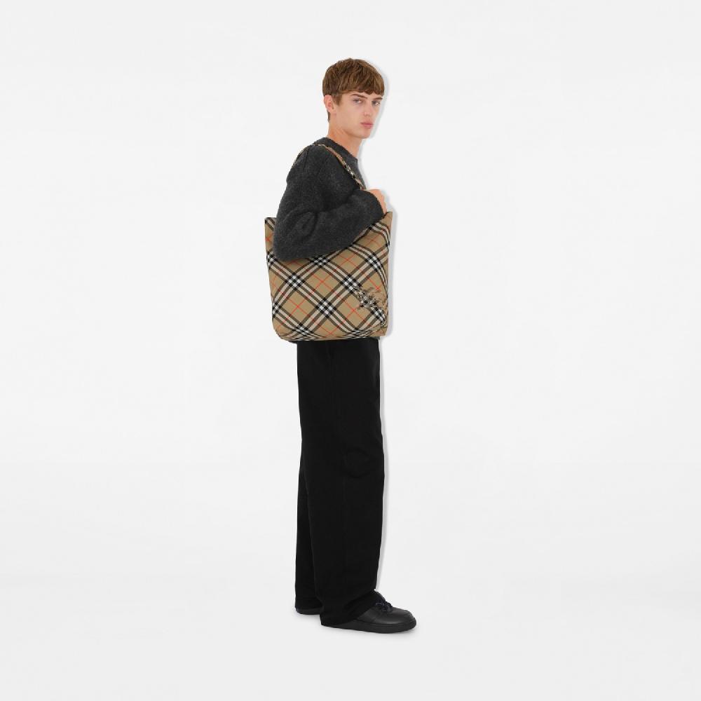 Burberry Bolso tote CheckPrecio 950 00 € En línea
