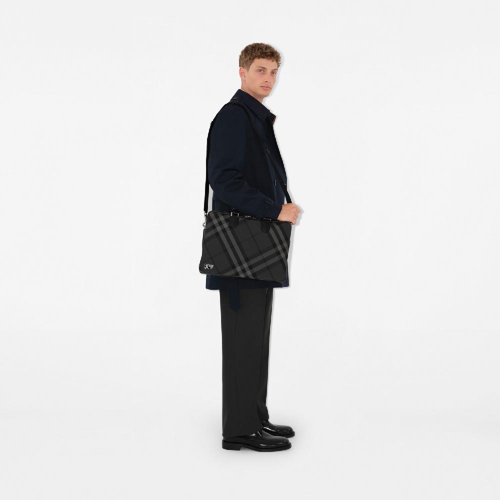 Burberry Maletín Grid CheckPrecio 1.590 00 € Rebajas online
