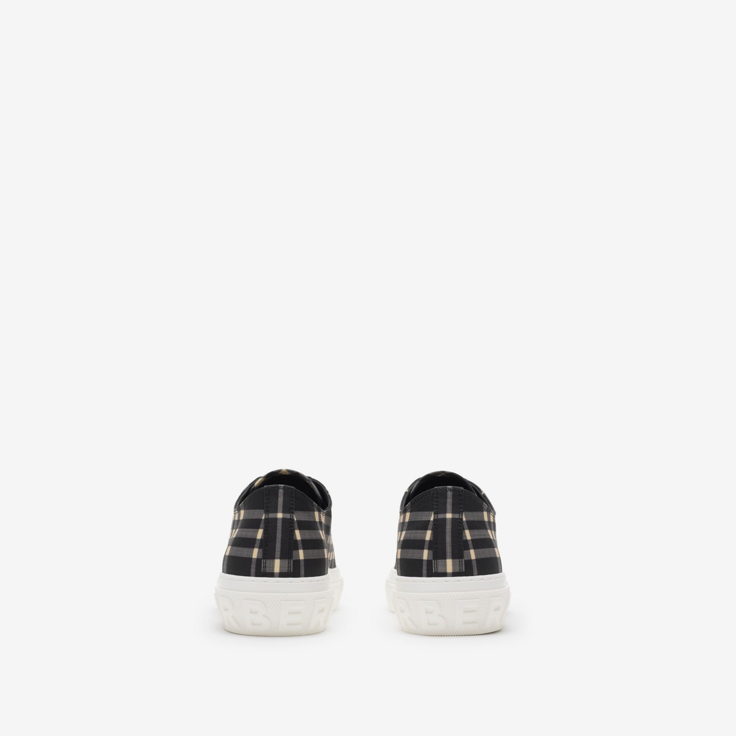 Burberry Zapatillas deportivas CheckPrecio 550 00 € Novedades Tienda de fábrica