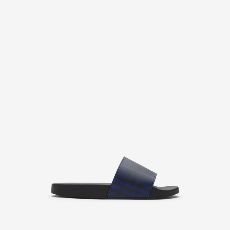 Burberry Sandalias pala CheckPrecio 350 00 € Novedades Limitado a 3 días