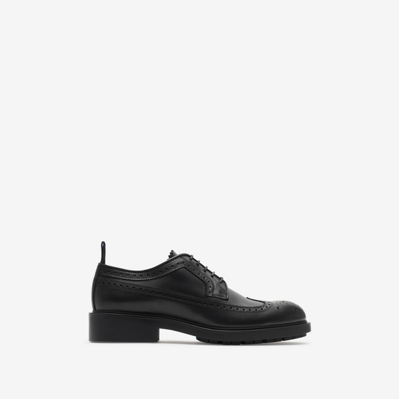 Burberry Zapatos Loch en piel estilo broguePrecio 790 00 € 2025
