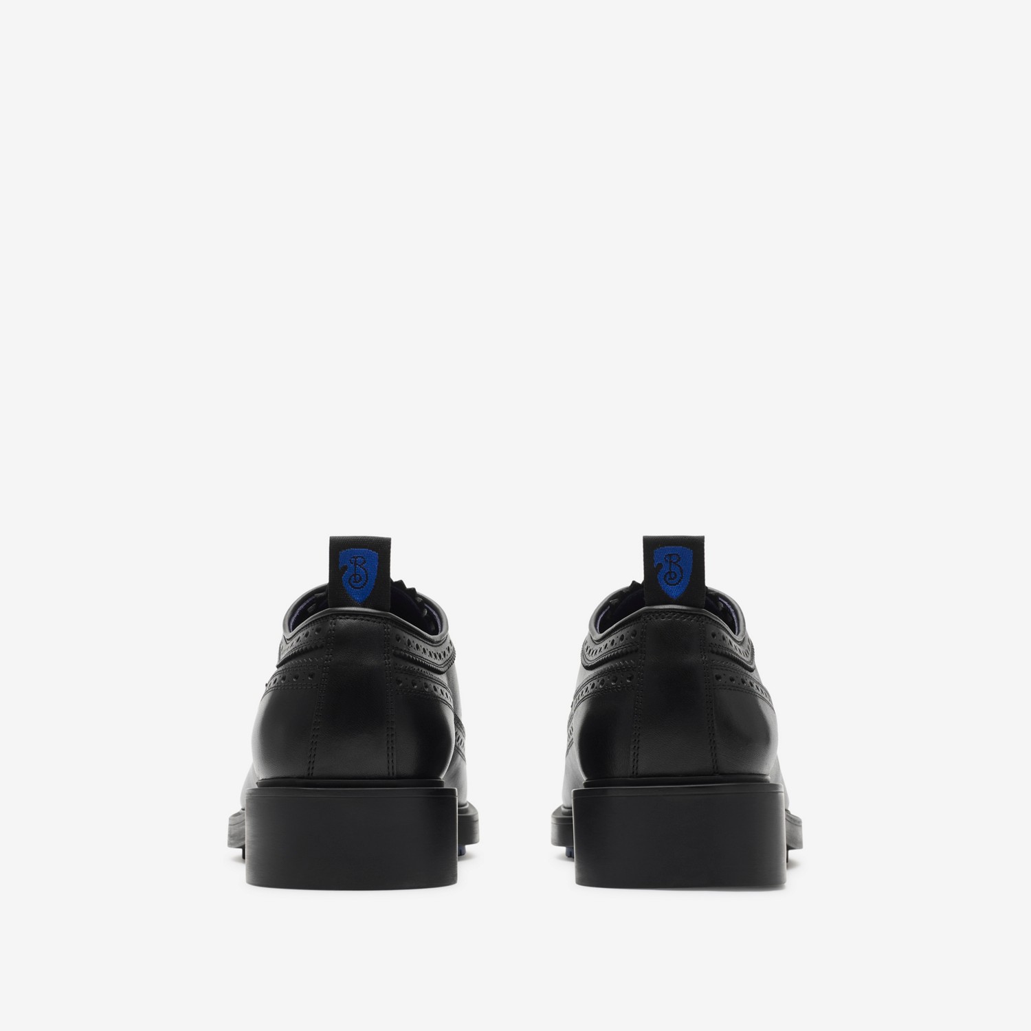 Burberry Zapatos Loch en piel estilo broguePrecio 790 00 € 2025