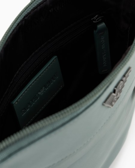 Armani Bandolera plana de nailon reciclado ASV Ventas relámpago