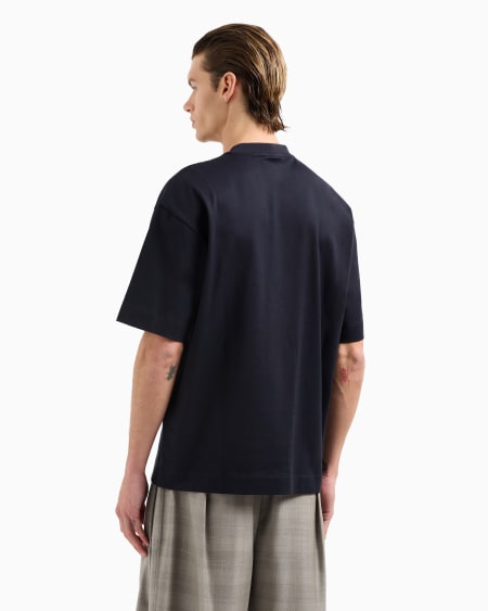 Armani Camiseta ancha de punto con bordado de rayas efecto degradado Rebajas de fin de temporada
