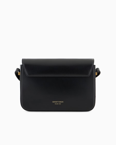 Armani Bolso de hombro de piel lisa con logotipo de águila de metal 2025