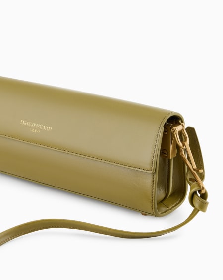 Armani Bolso de mano bandolera con solapa en piel lisa Devoluciones gratuitas
