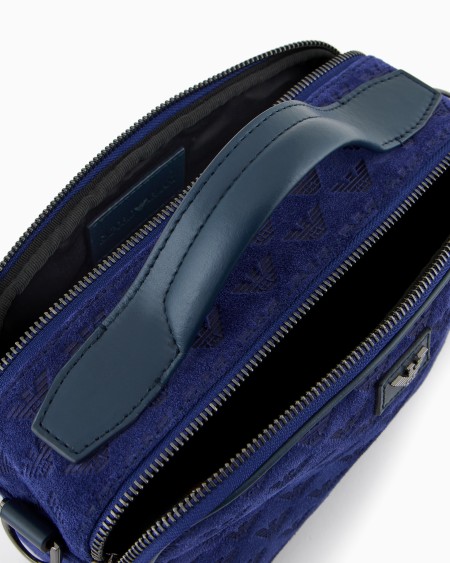 Armani Bolso baúl de ante con bandolera y águila grabada por toda la superficie Rebajas top