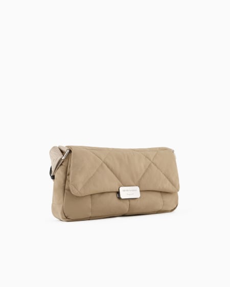 Armani Bolso de hombro baguette grande en nailon acolchado Oferta especial