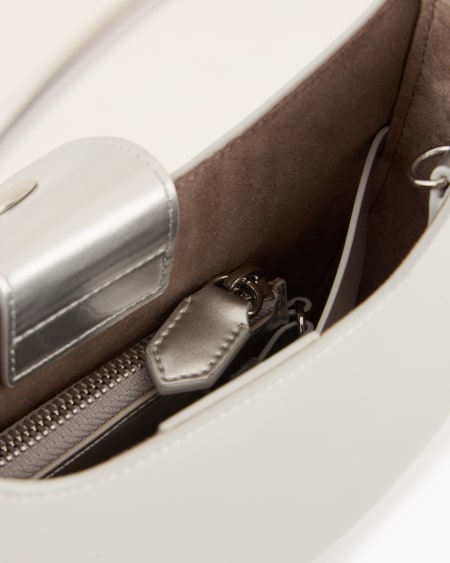 Armani Minibolso hobo efecto charol con asa joya de la cápsula Moon COMPRAR AHORA