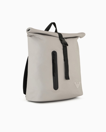 Armani Mochila en nailon reciclado con cincha ASV Descuentos del mes