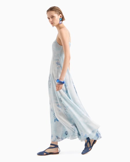 Armani Vestido largo de tejido trilobal con estampado floral batik 2025