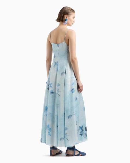 Armani Vestido largo de tejido trilobal con estampado floral batik 2025