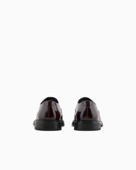 Armani Oxford de charol Tienda de fábrica