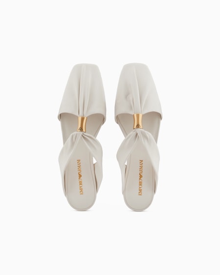 Armani Zapato mule de napa con logotipo de metal Últimos 3 días