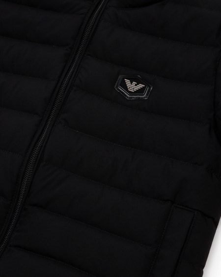Armani Chaqueta de plumas en nailon acolchado con pluma reciclada ASV COMPRAR AHORA