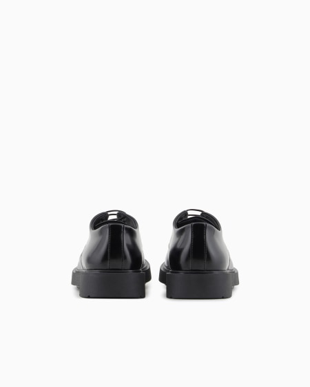 Armani Zapatos con cordones de material efecto desgastado Tienda de fábrica