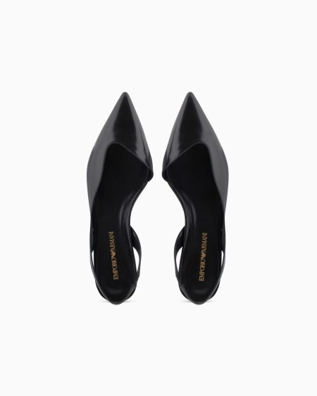 Armani Zapato de salón destalonado de piel cepillada En oferta