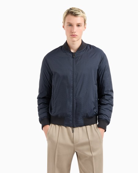 Armani Chaqueta de plumas reversible con cuello bomber de tejido jacquard de nailon con inscripción integral Superdescuento
