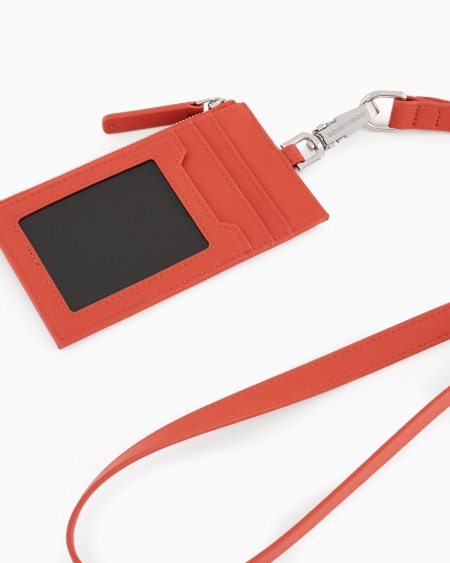 Armani Tarjetero con bandolera en piel saffiano regenerada ASV Outlet
