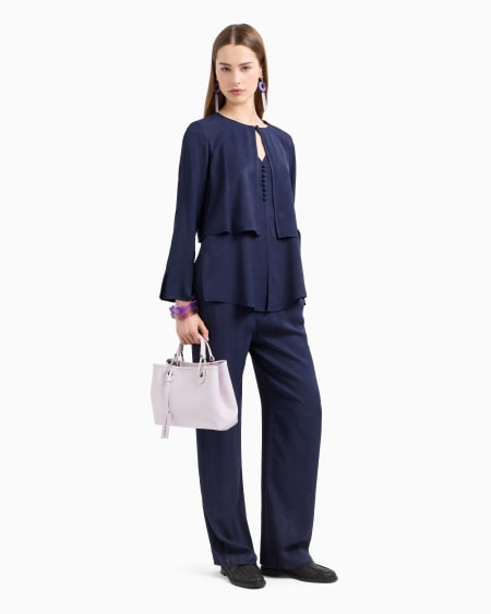 Armani Top con escote de pico de viscosa texturizada Solo hoy