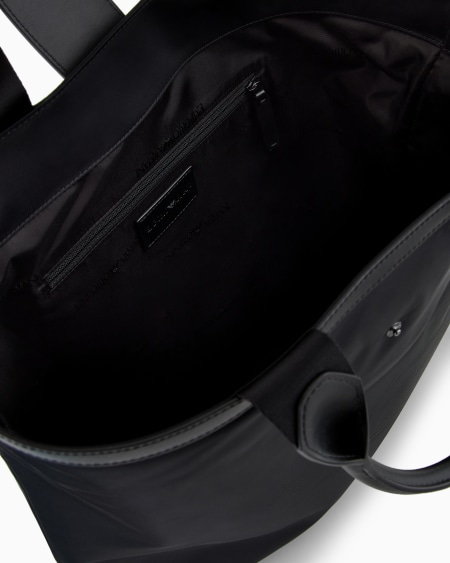 Armani Bolso shopper plegable de nailon reciclado con bandolera ASV En oferta
