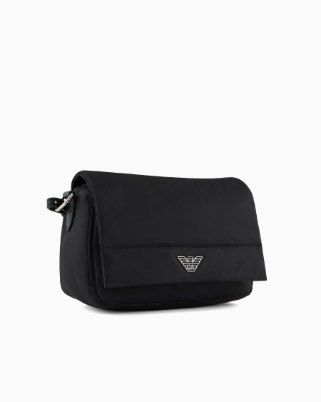 Armani Bolso bandolera en nailon reciclado con placa de águila ASV Libre de impuestos