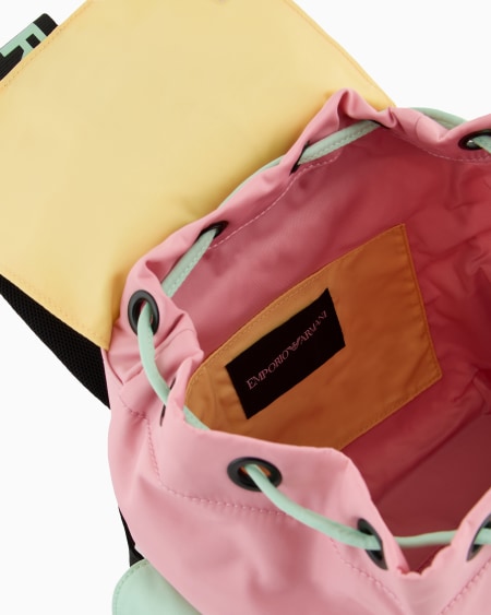 Armani Mochila de nailon con detalles de bloques de color y cincha con logotipo Envío internacional gratuito