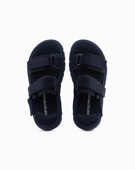 Armani Sandalia con doble tira Descuentos del mes