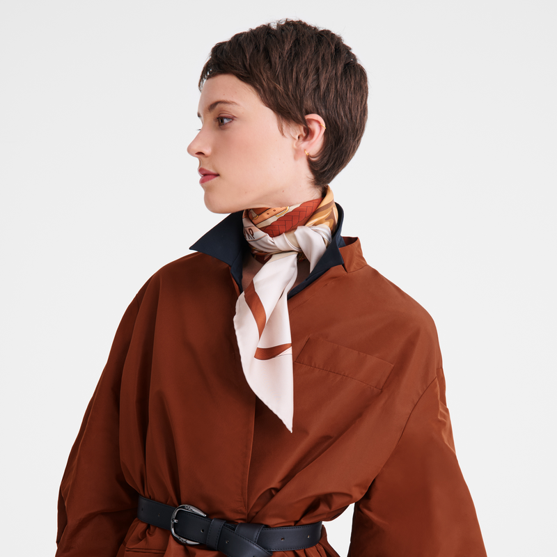 Longchamp Tête de cheval Pañuelo de seda 90 Seda - Bailarina Venta caliente