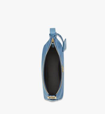 MCM Aren Hobo in Recycled Nylon and Monogram Print Leather Promoción por tiempo limitado