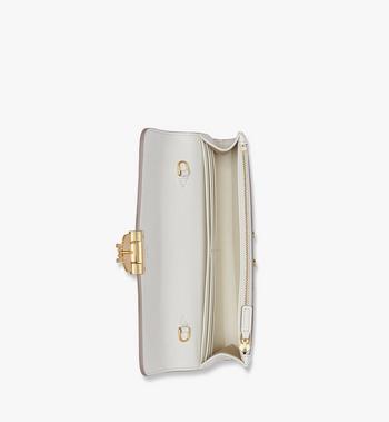 MCM Tracy Chain Wallet in Embossed Monogram Leather Último día